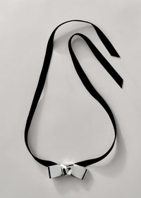 Large Cravat Necklace