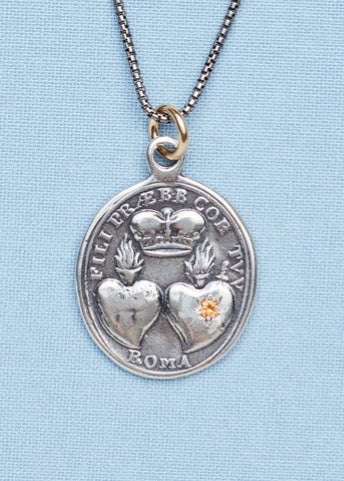 Wild 2 Amulet Neclace
