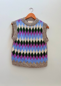 Annick Vest