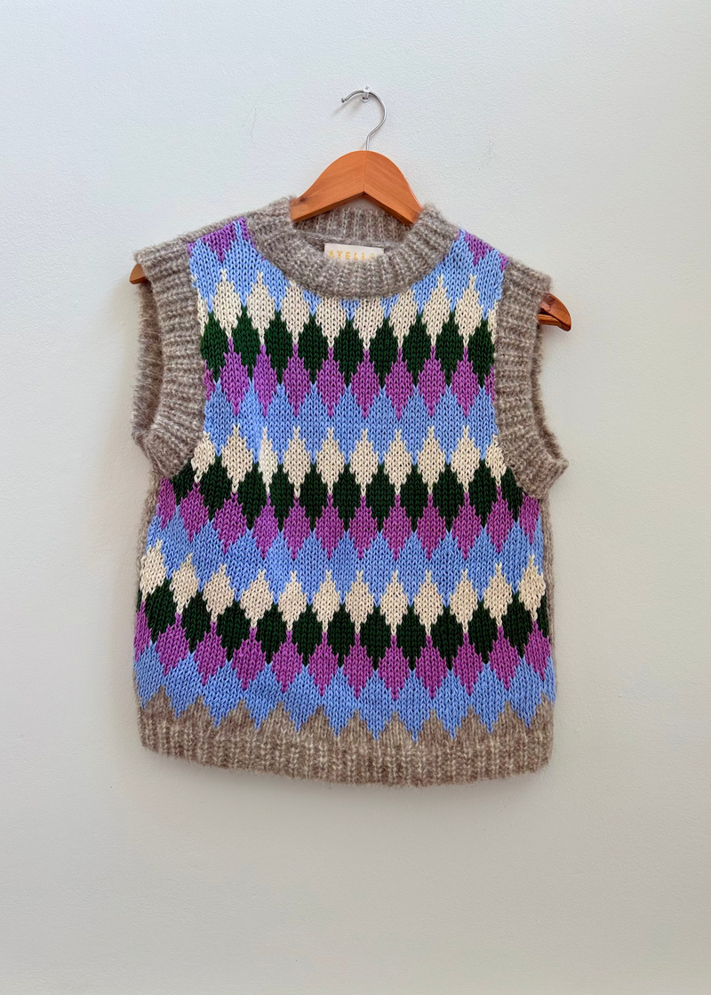 Annick Vest