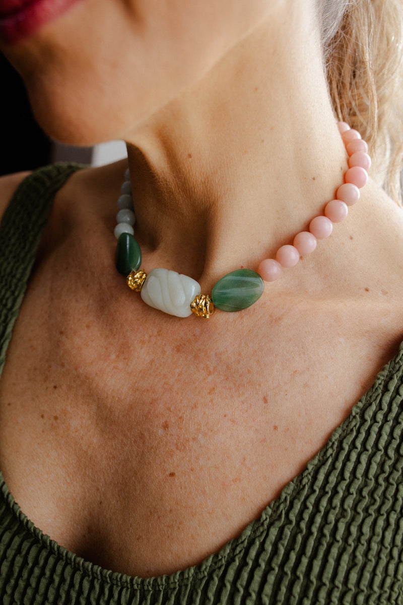 Elizabeth Candies Choker